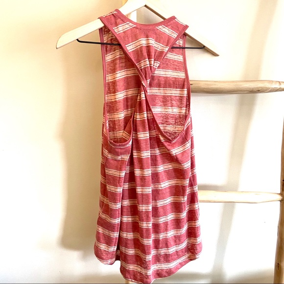 XS JOIE Rayson Top Tank - Picture 9 of 9